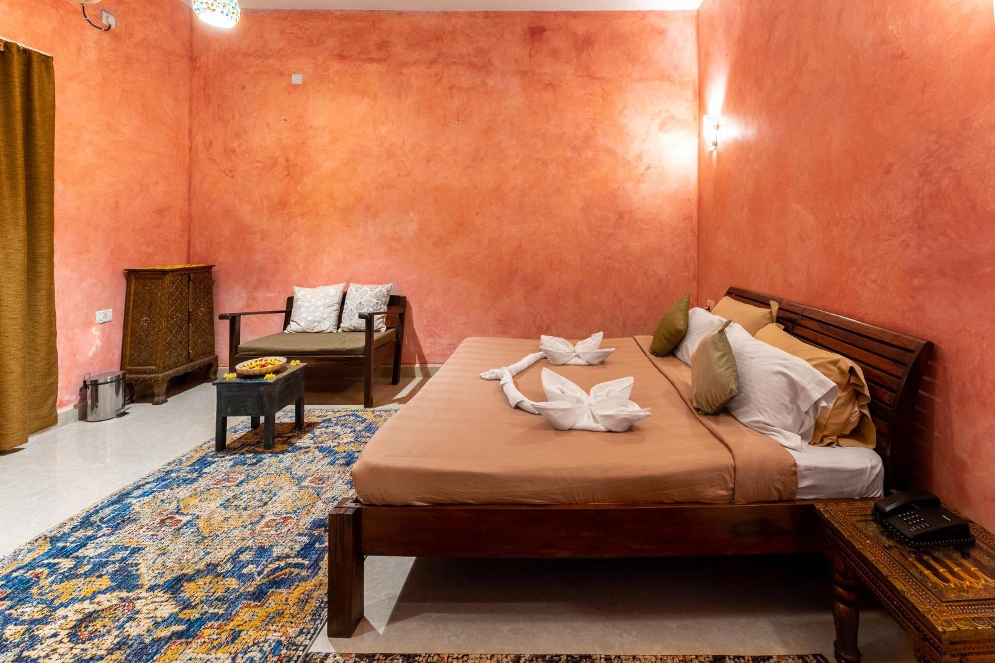 Justa Goa - 80 Steps From 4* Morjim